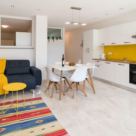 Apartment Arna Krk Town Exterior photo