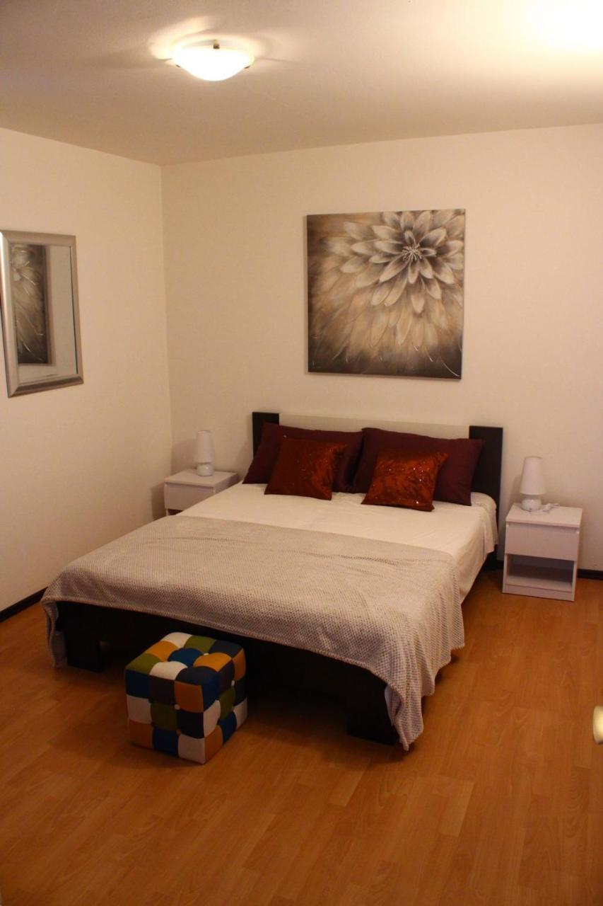 Apartment Arna Krk Town Exterior photo