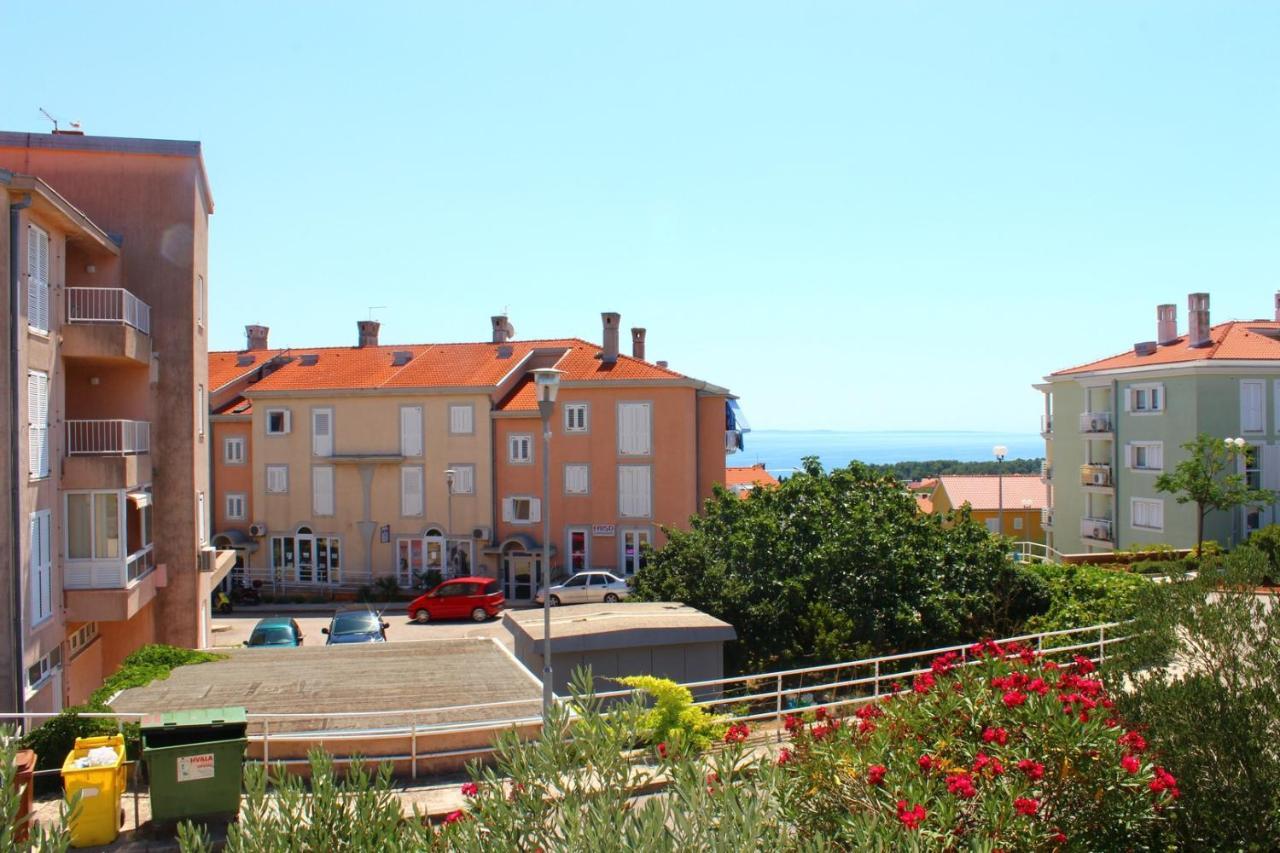 Apartment Arna Krk Town Exterior photo