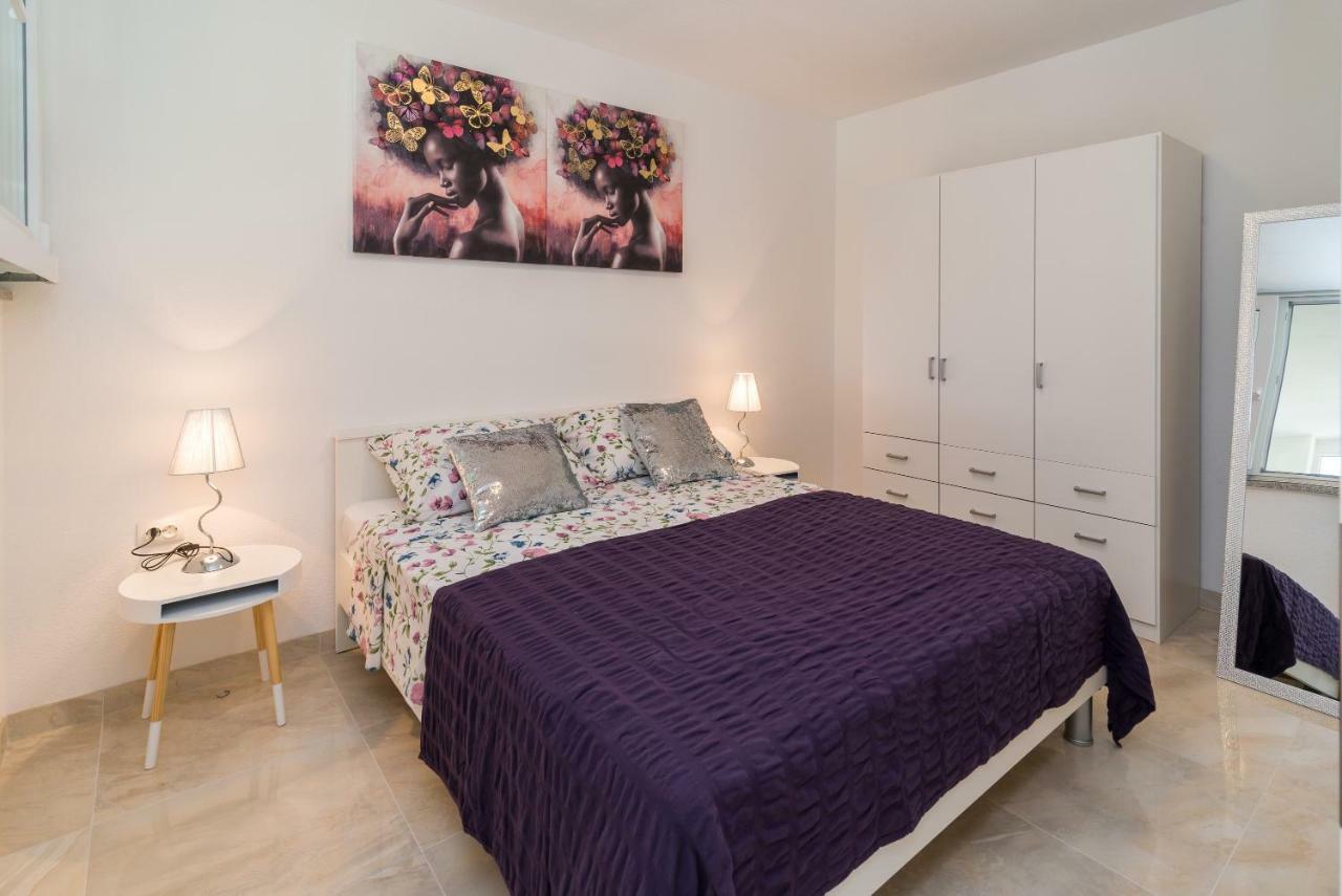 Apartment Arna Krk Town Exterior photo
